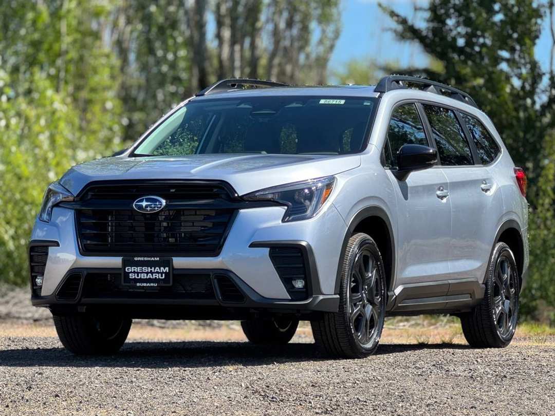 2026 Subaru Ascent Onyx Edition Touring - Image 3