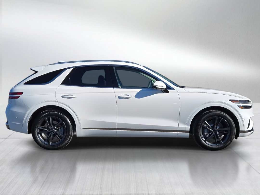 2027 Genesis Gv70 2.5T Advanced - Image 3