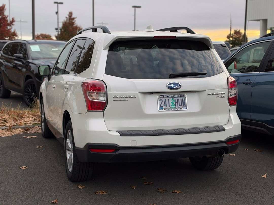 2016 Subaru Forester 2.5i Limited - Image 2