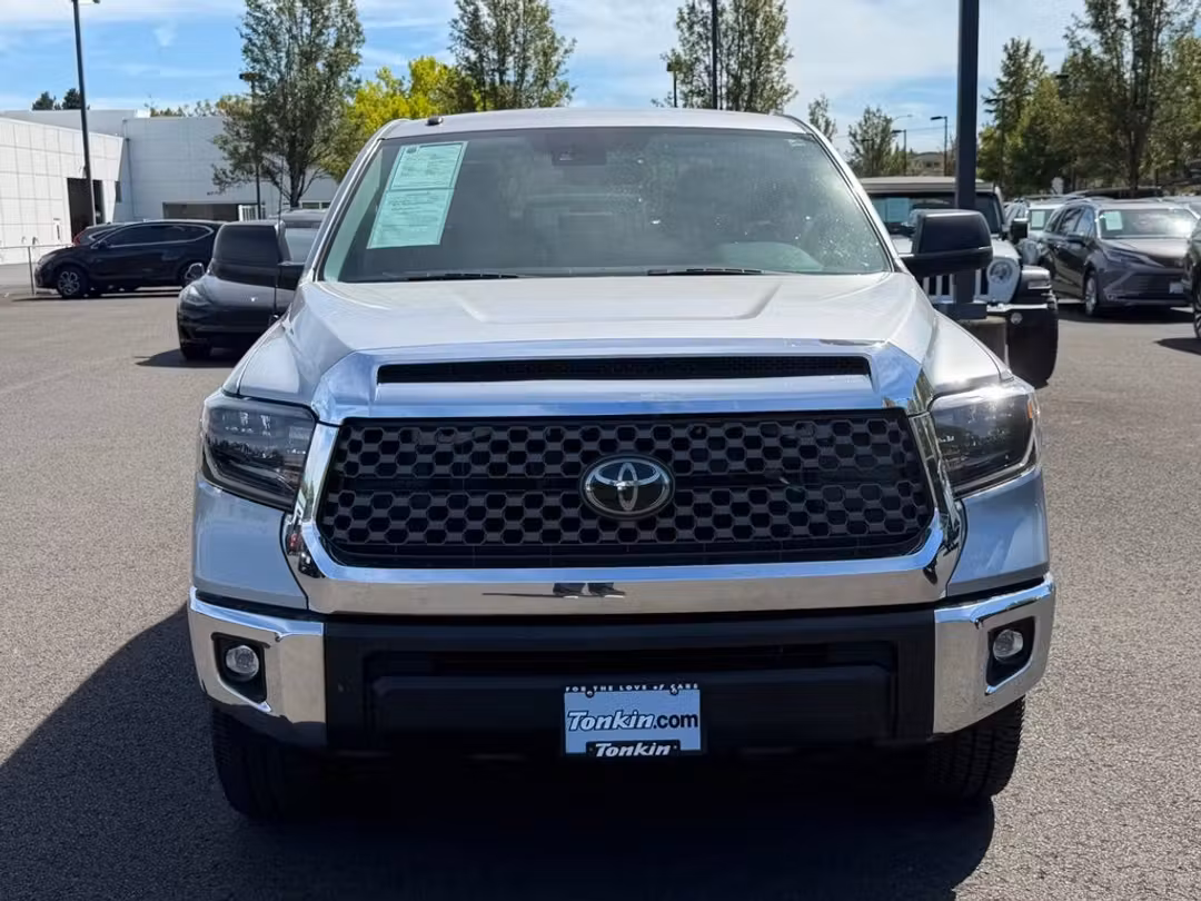 2019 Toyota Tundra SR5 - Image 3