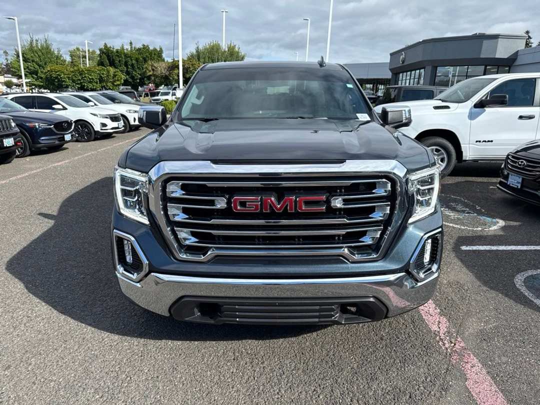 2021 GMC Sierra 1500 SLT - Image 2