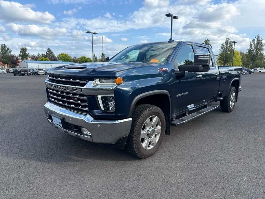 2022 Chevrolet Silverado 2500Hd LTZ - Image 3