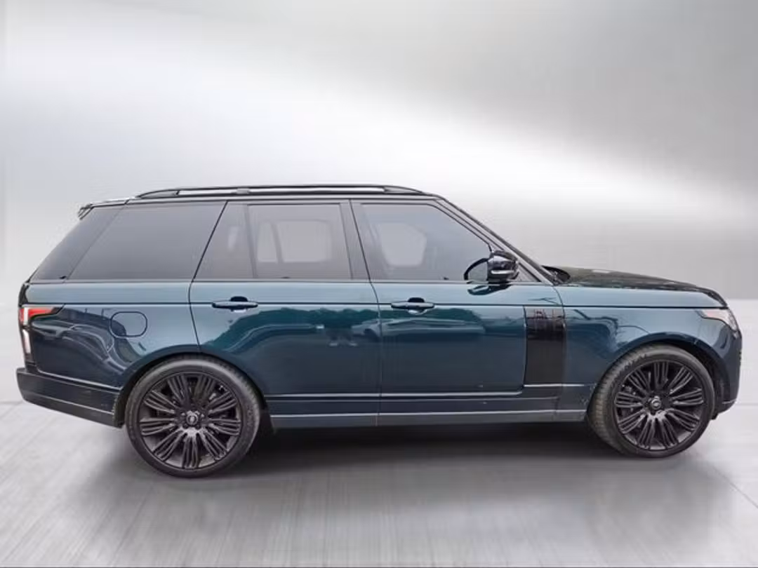 2019 Land Rover Range Rover 5.0L V8 Supercharged - Image 3