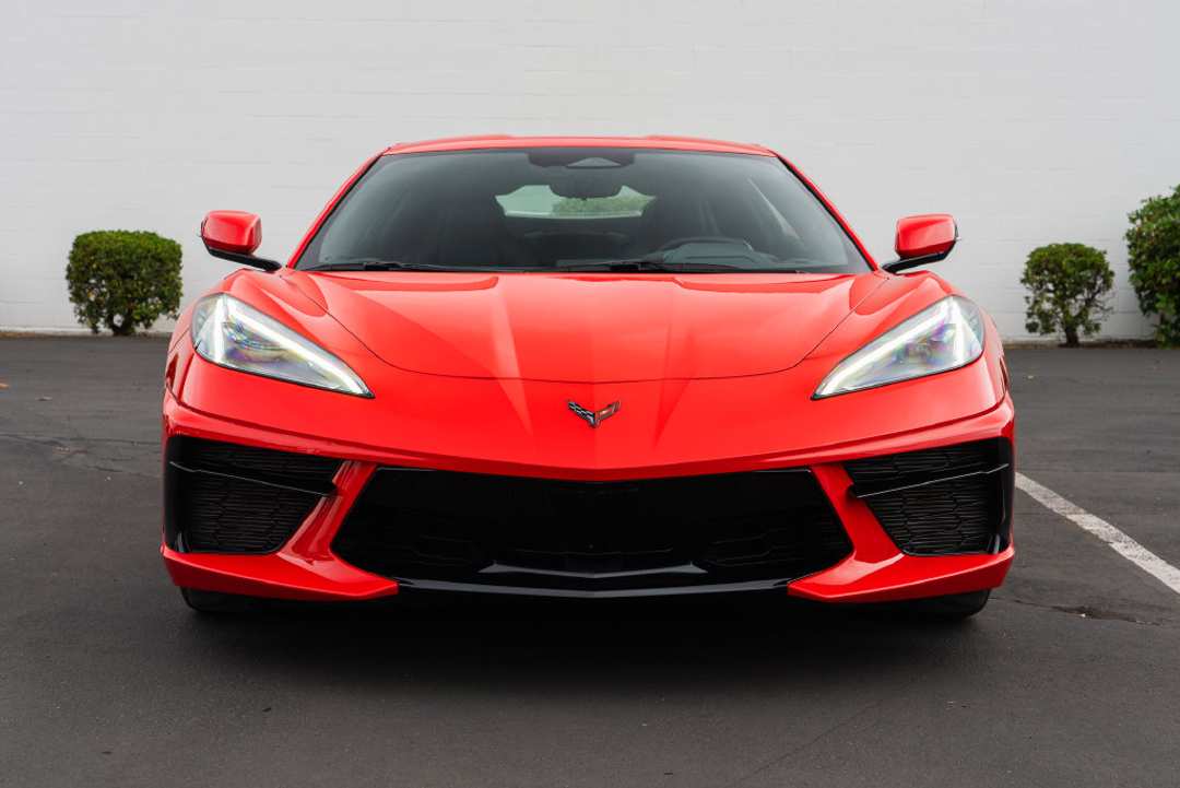 2025 Chevrolet Corvette Stingray - Image 2