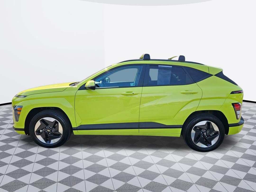 2024 Hyundai Kona SEL - Image 3