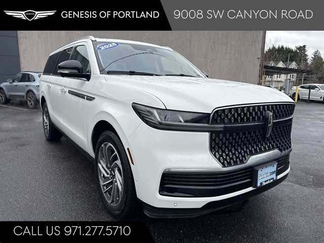 2025 Lincoln Navigator L Reserve
