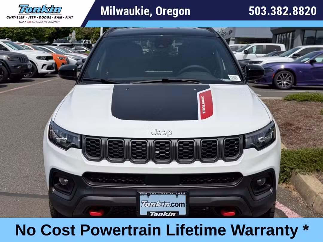 2026 Jeep Compass Trailhawk - Image 3