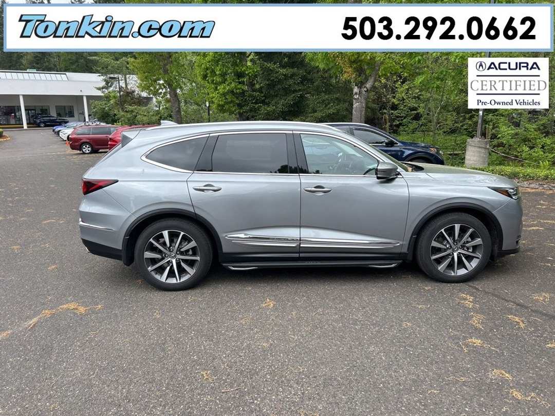 2025 Acura MDX Technology Package SHAWD - Image 3