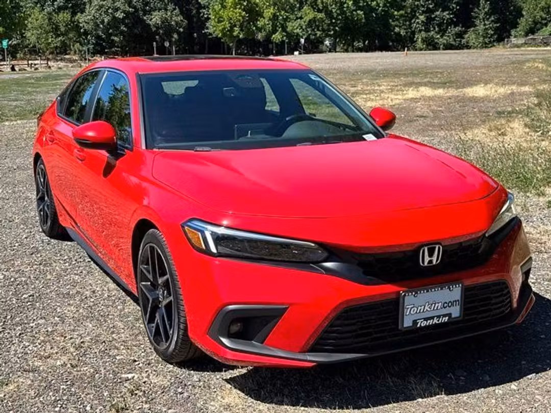2022 Honda Civic Sport Touring - Image 2