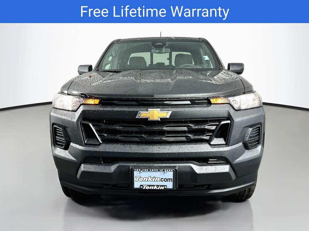 2026 Chevrolet Colorado Work - Image 2