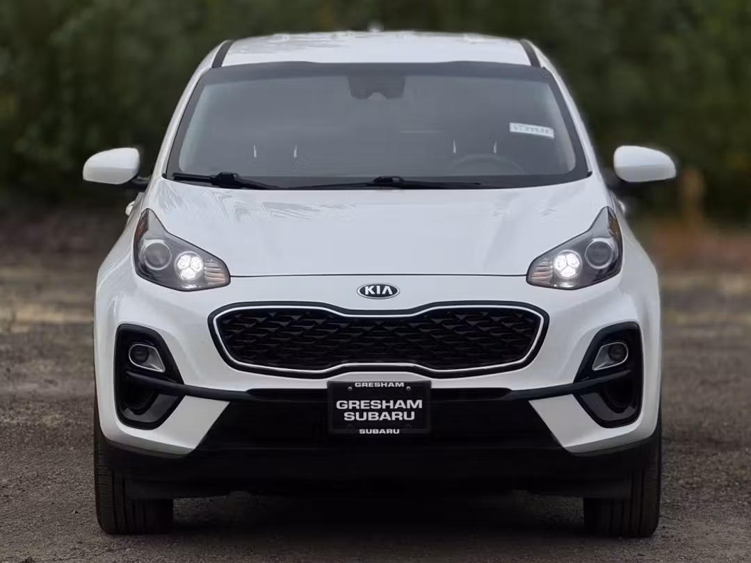 2022 Kia Sportage LX - Image 2