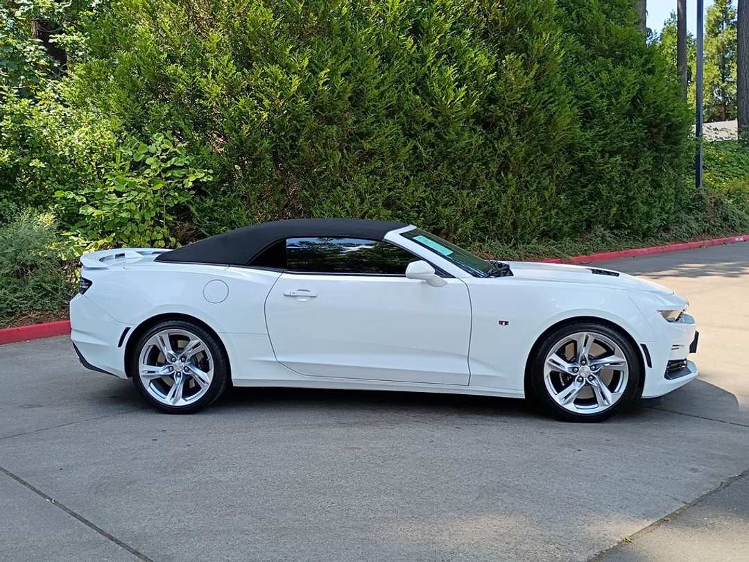 2023 Chevrolet Camaro SS - Image 3