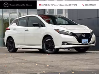 2025 Nissan LEAF SV Plus
