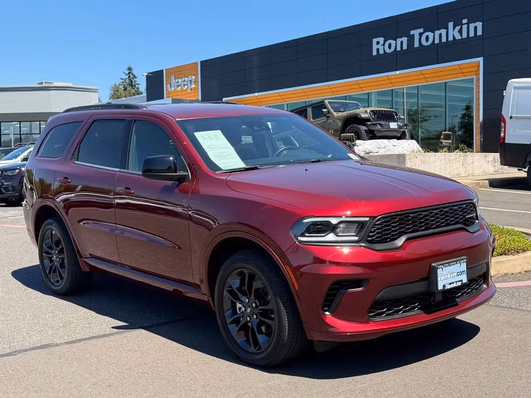 2023 Dodge Durango GT - Image 2
