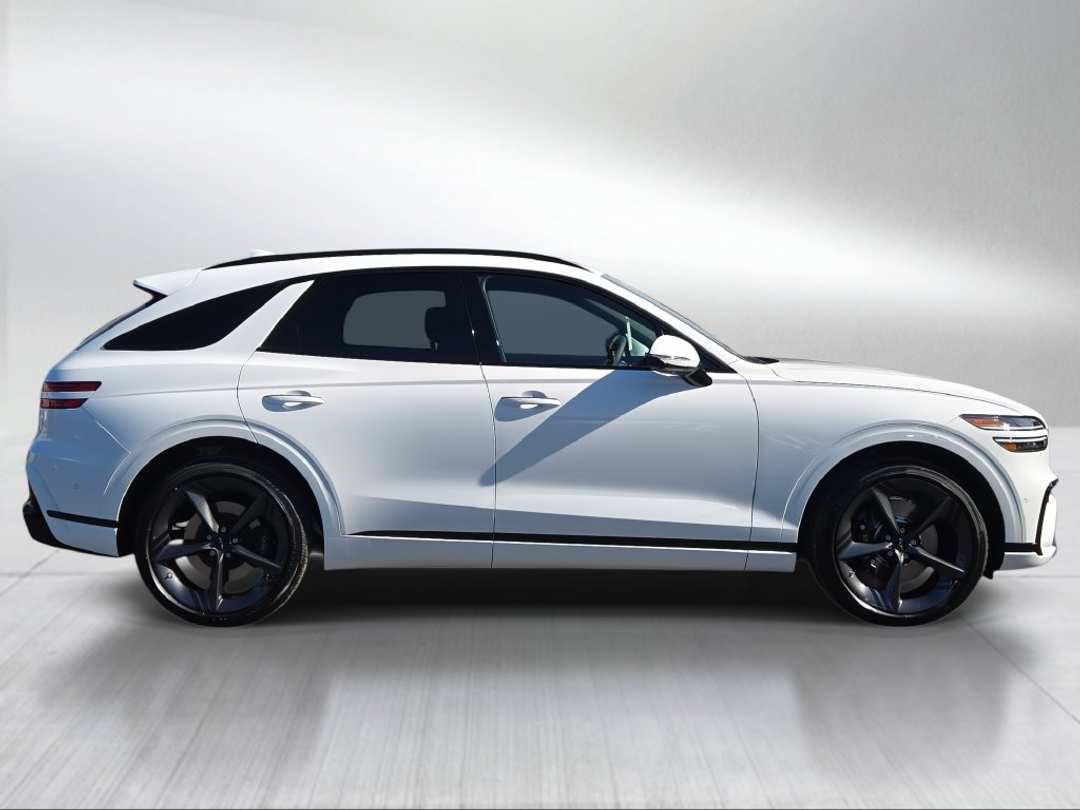 2027 Genesis Gv70 2.5T Sport Prestige - Image 3