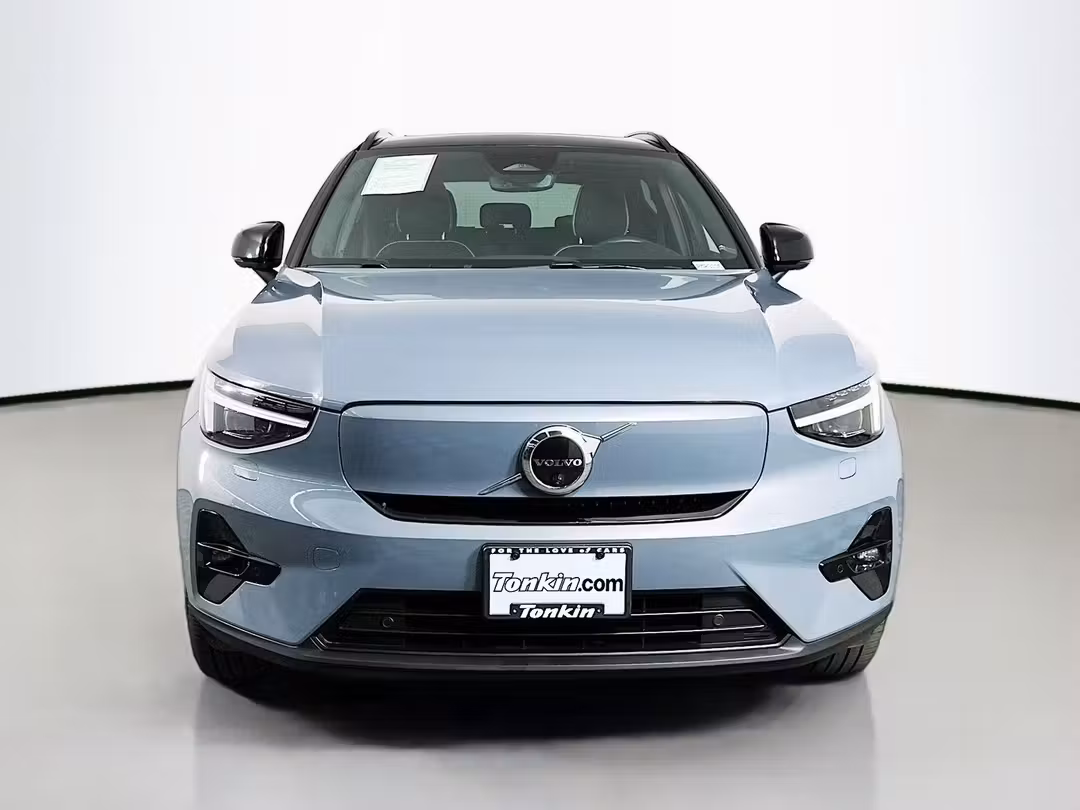 2023 Volvo Xc40 Recharge Pure Ultimate - Image 2