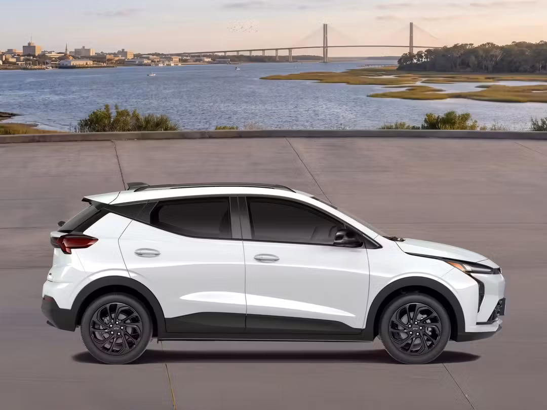 2027 Chevrolet Bolt Ev RS - Image 2