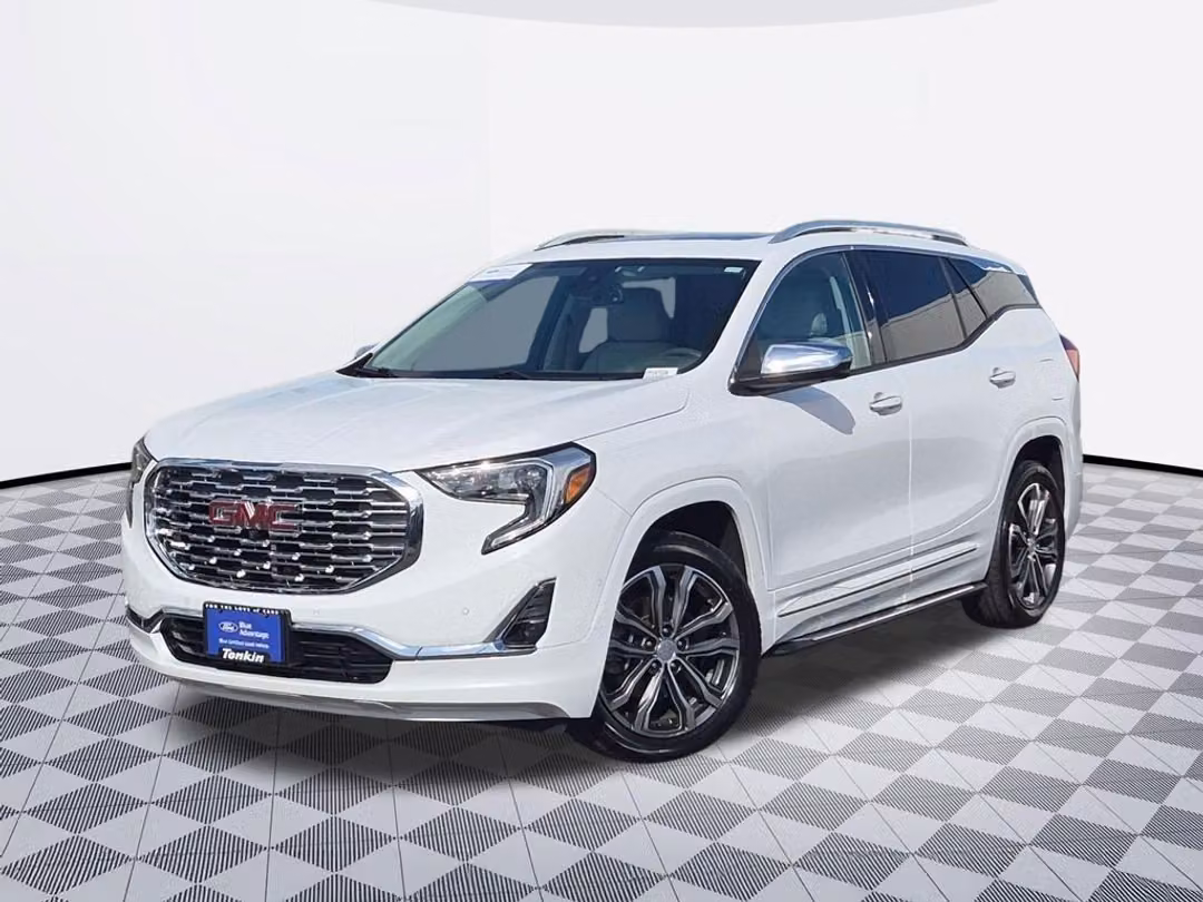 2018 GMC Terrain Denali - Image 2