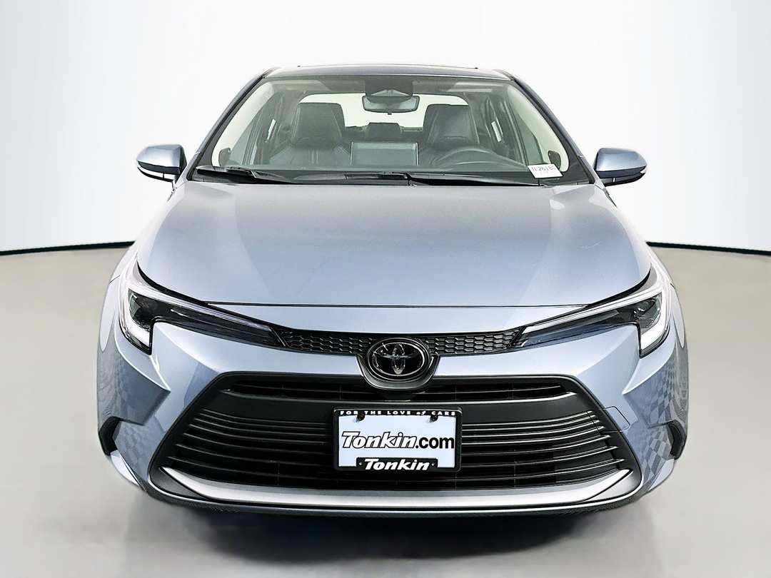 2026 Toyota Corolla Hybrid XLE - Image 2