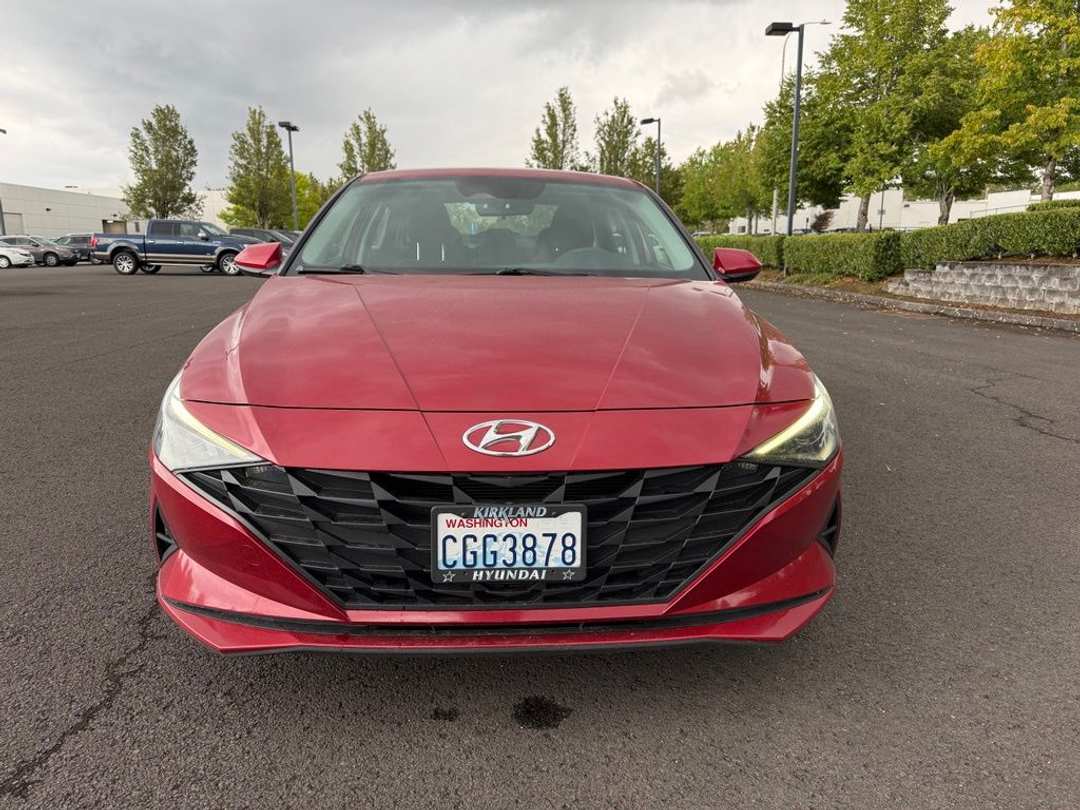 2023 Hyundai Elantra SEL - Image 2