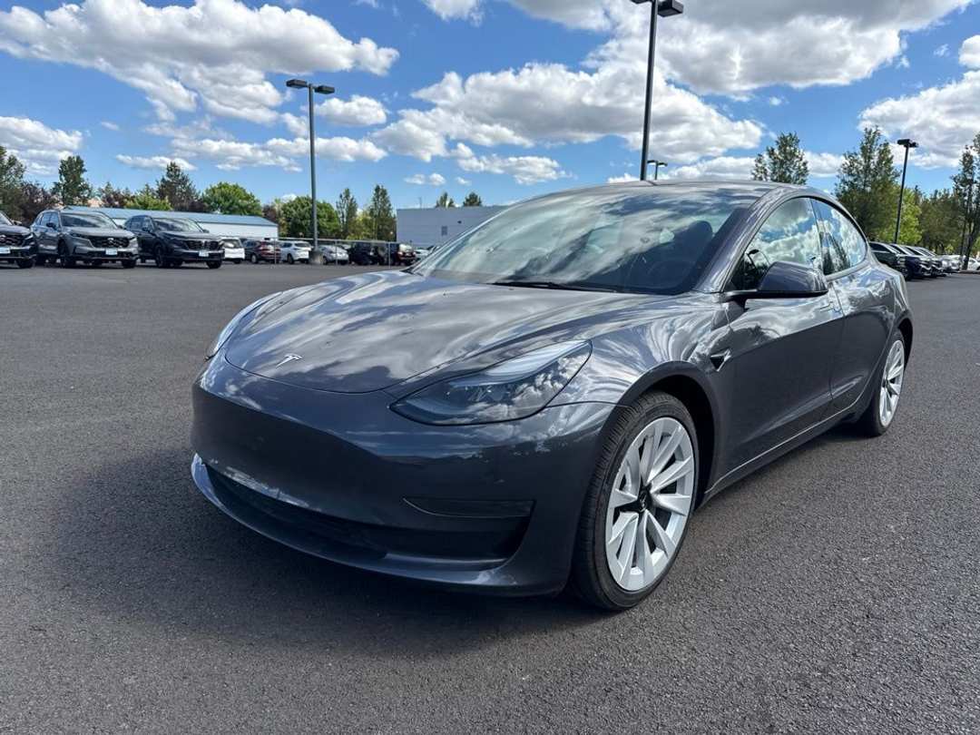 2023 Tesla Model 3 Base - Image 3
