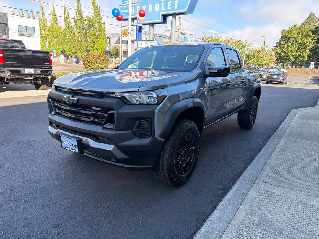 2026 Chevrolet Colorado Trail Boss - Image 2