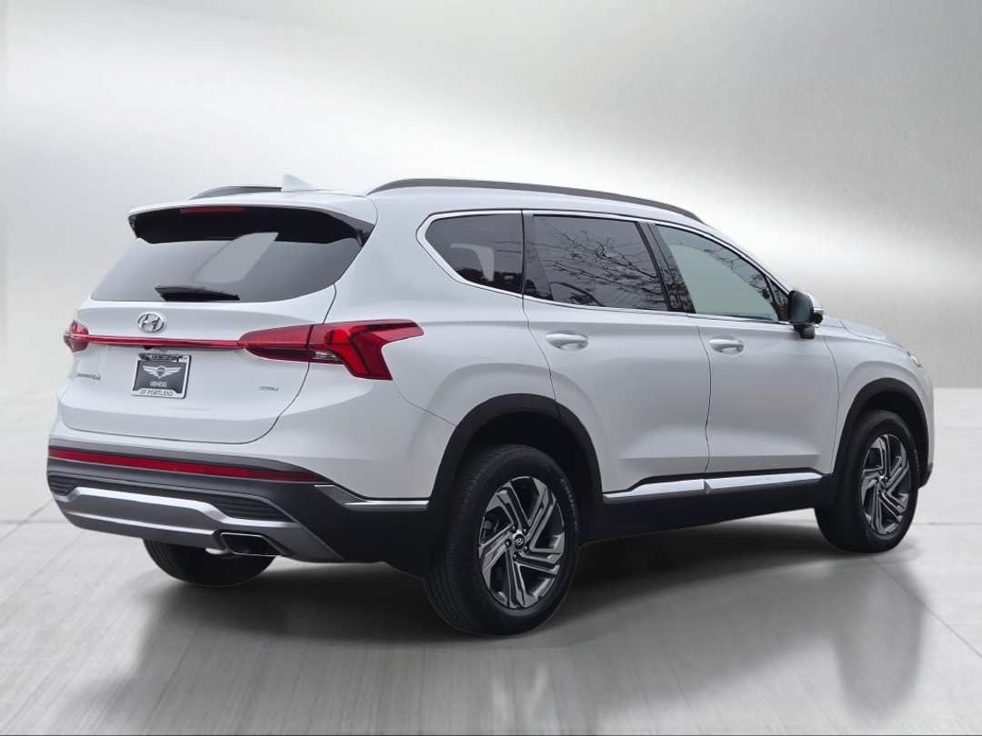 2023 Hyundai Santa Fe SEL - Image 3