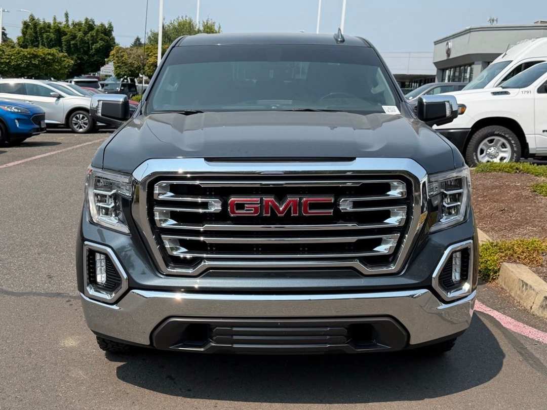 2021 GMC Sierra 1500 SLT - Image 3