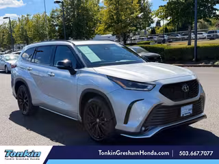 2025 Toyota Highlander XSE