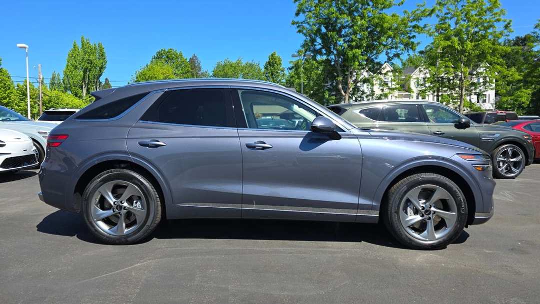 2026 Genesis Gv70 2.5T Select - Image 2