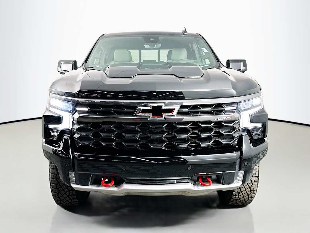 2026 Chevrolet Silverado 1500 ZR2 - Image 2