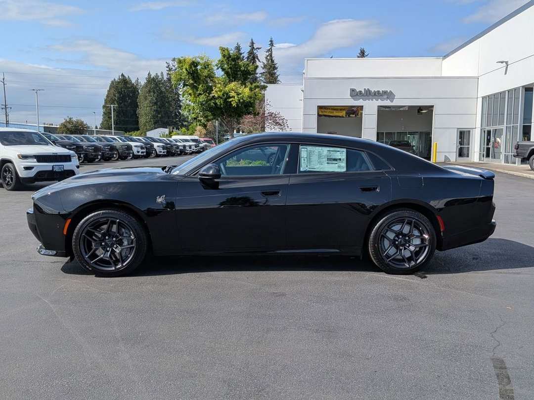 2026 Dodge Charger R/T Scat Pack - Image 3