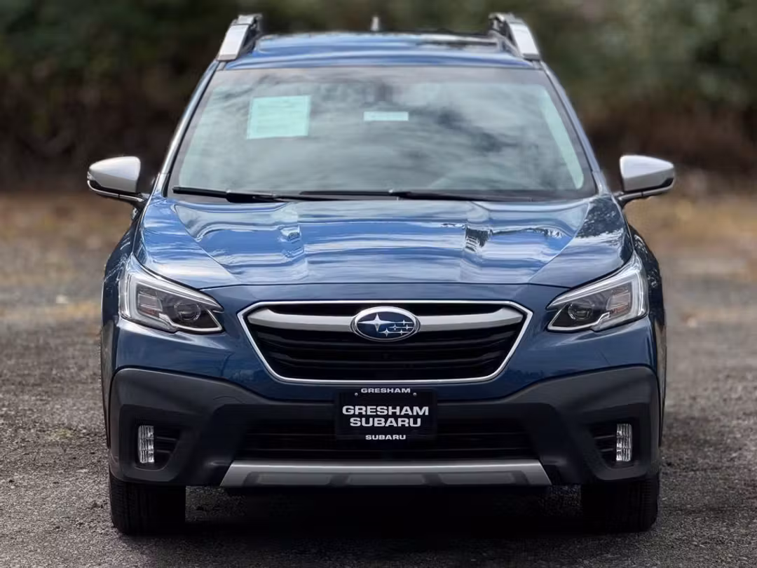 2022 Subaru Outback Touring XT - Image 2