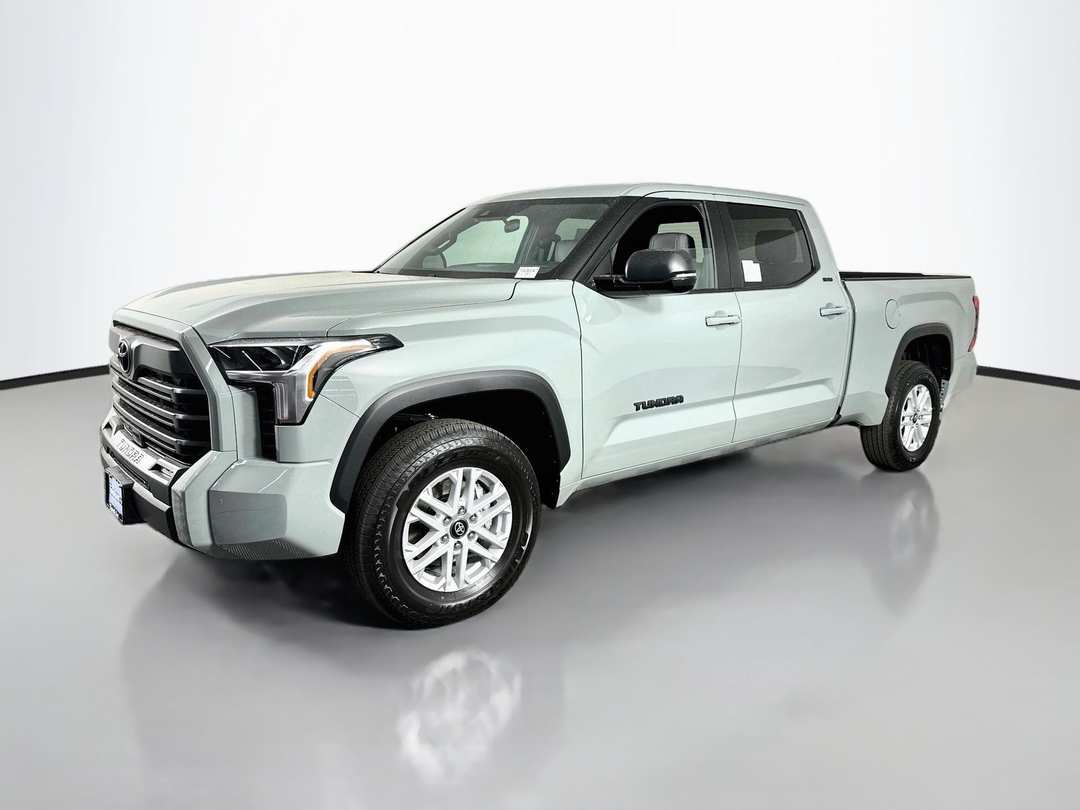 2026 Toyota Tundra SR5 - Image 3