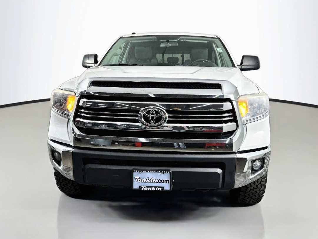 2016 Toyota Tundra SR5 - Image 3