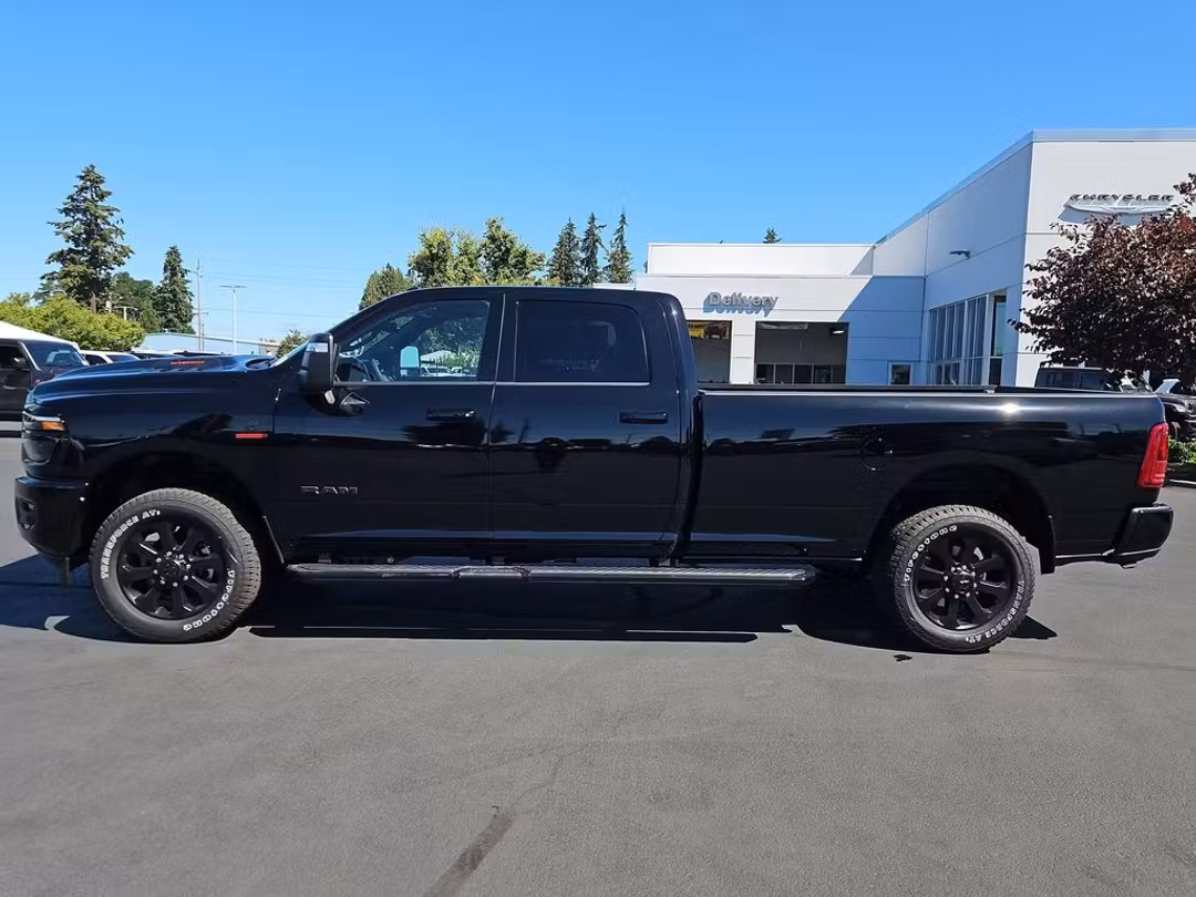 2026 Ram 3500 Big Horn - Image 3