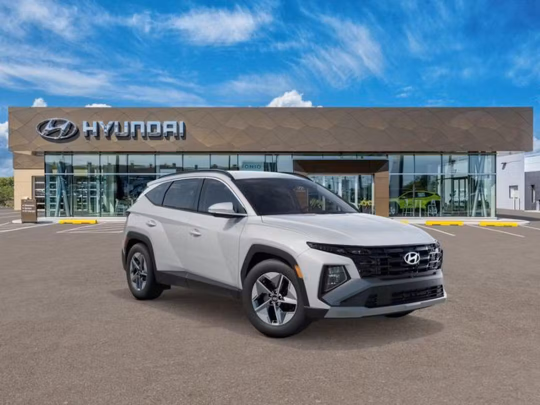 2026 Hyundai Tucson Plug-In Hybrid SEL - Image 2