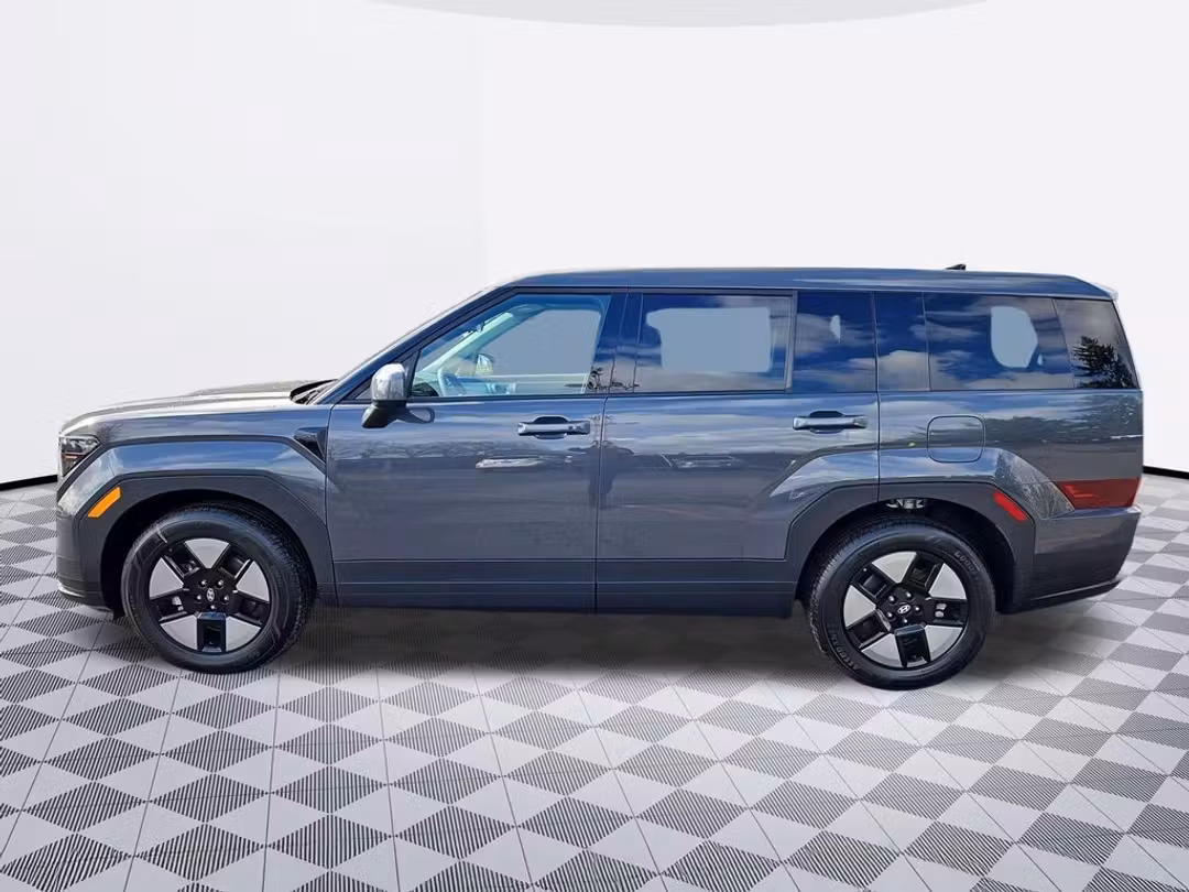 2026 Hyundai Santa Fe Hybrid SE - Image 3