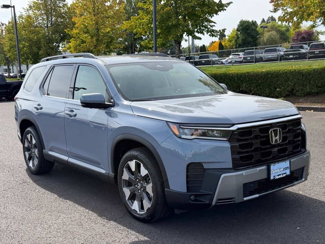 2026 Honda Pilot Elite - Image 2