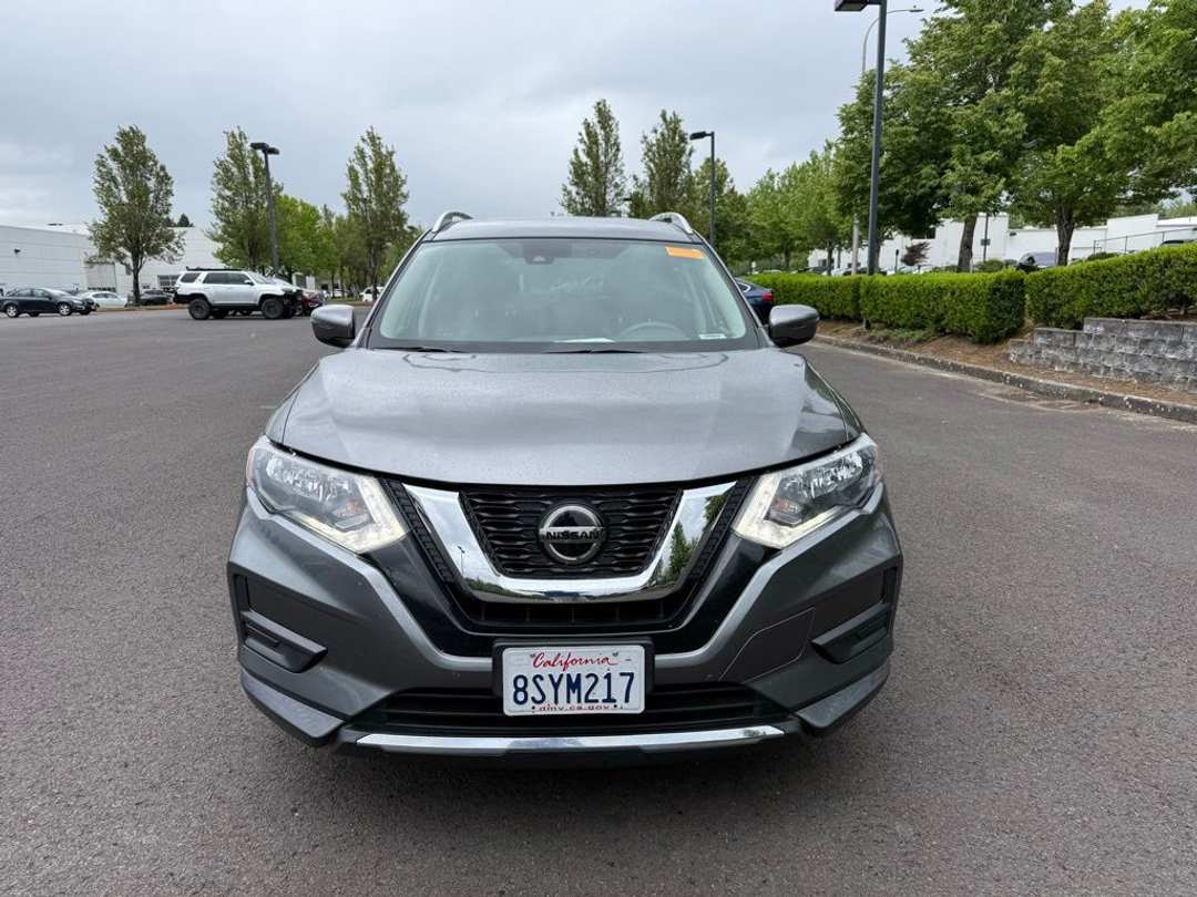 2020 Nissan Rogue SV - Image 2