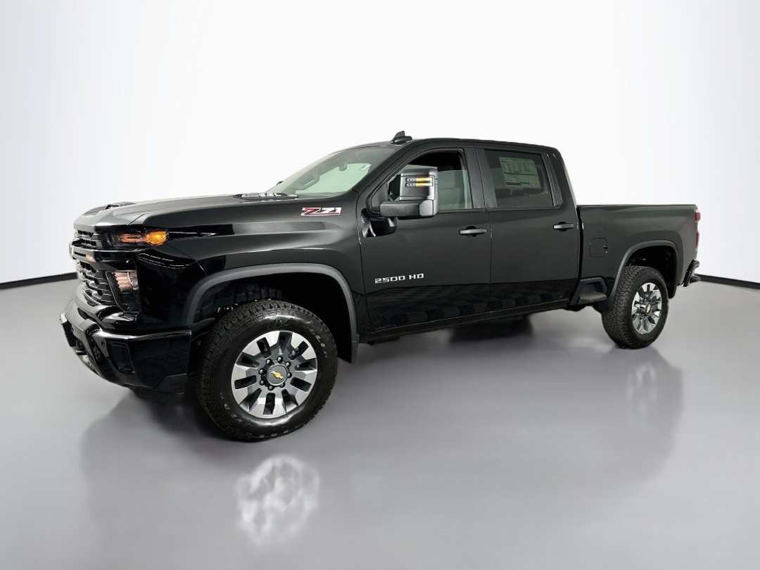 2026 Chevrolet Silverado 2500Hd Custom - Image 3