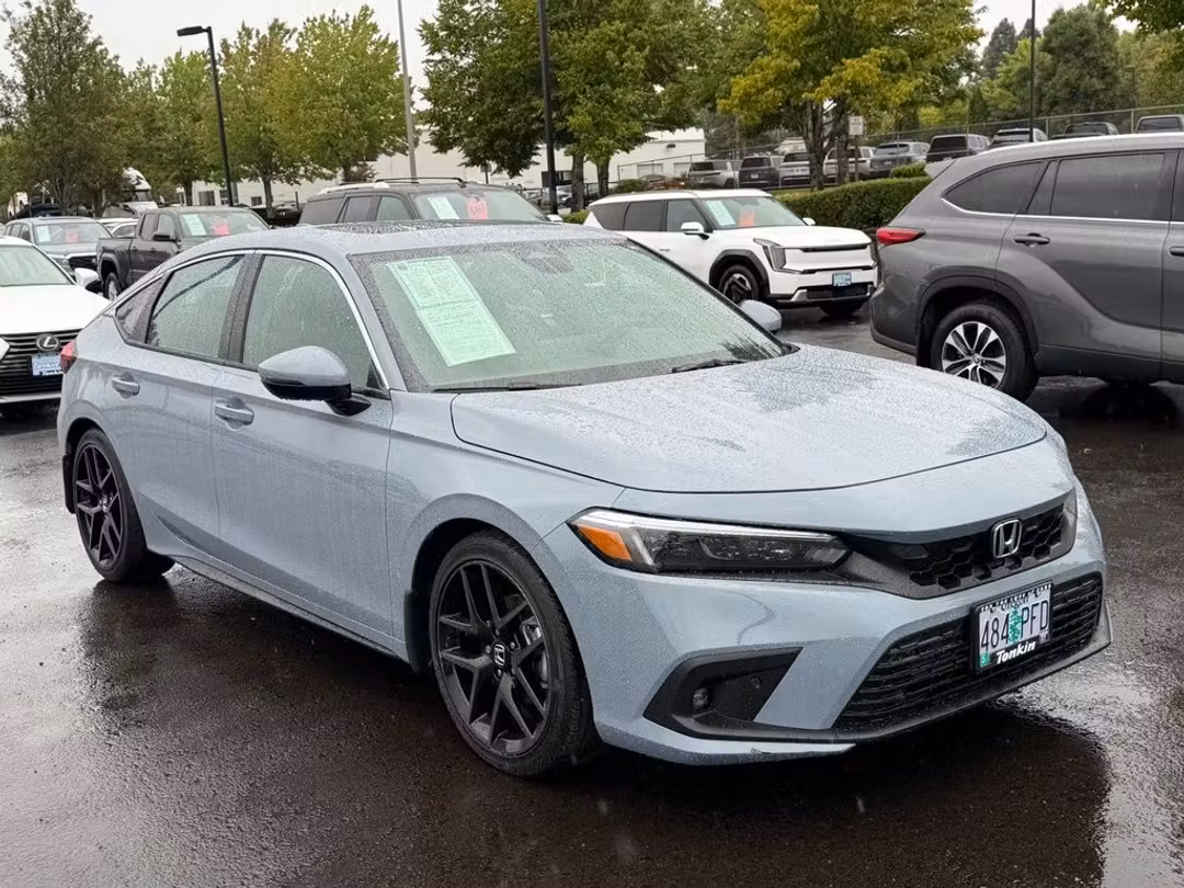 2023 Honda Civic Sport Touring - Image 2