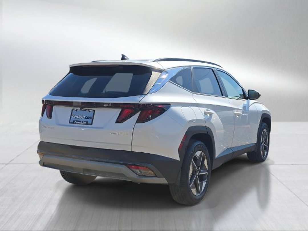 2026 Hyundai Tucson Plug-In Hybrid SEL - Image 3