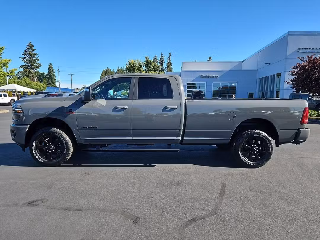 2026 Ram 3500 Laramie - Image 3