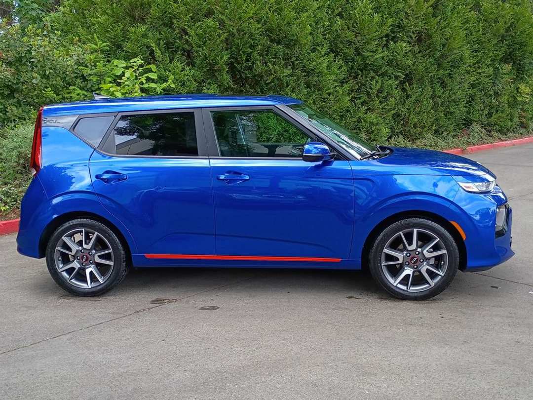 2020 Kia Soul GTLine - Image 3