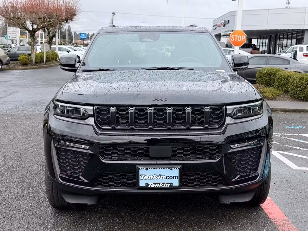 2026 Jeep Grand Cherokee Limited - Image 3