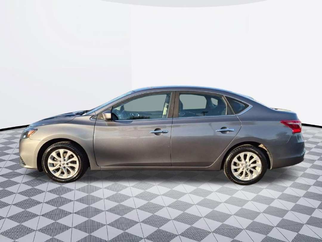 2019 Nissan Sentra SV - Image 3