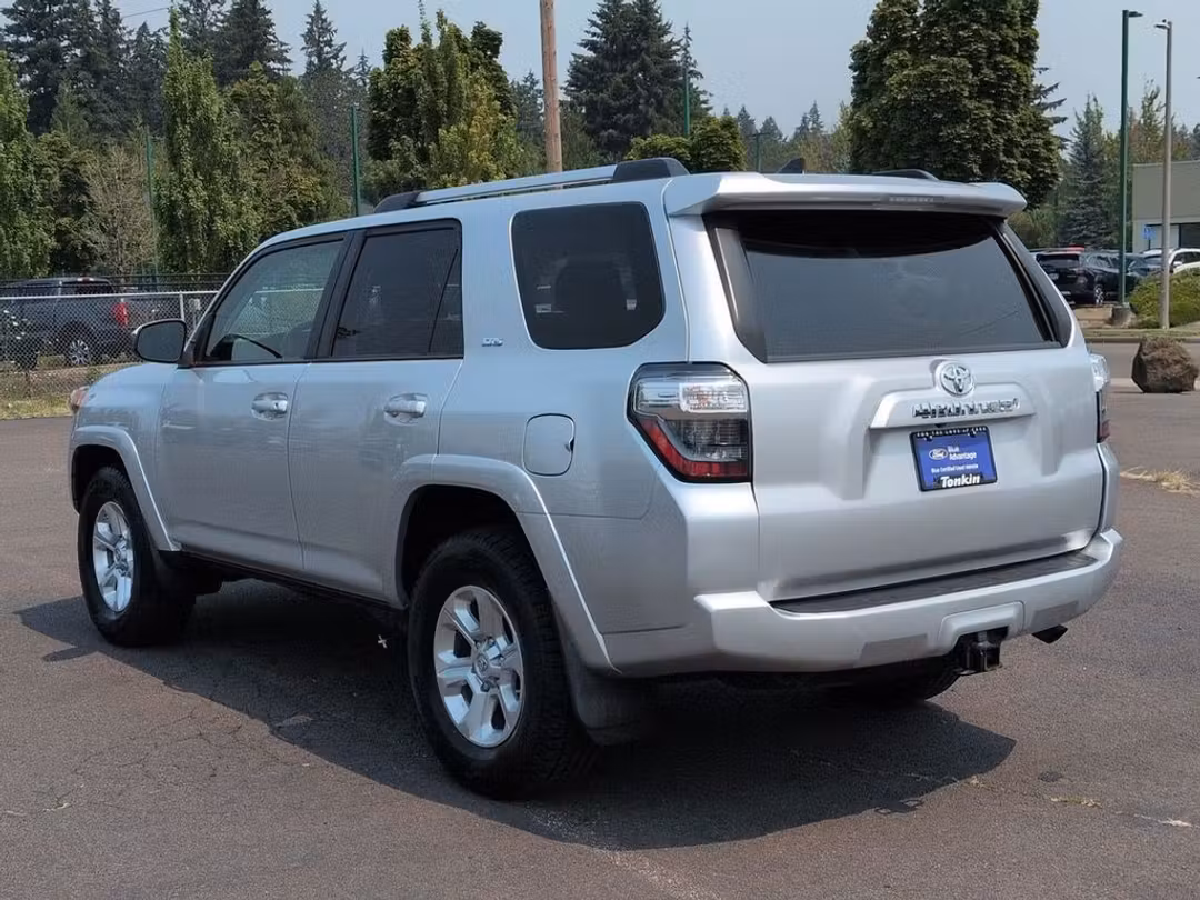 2021 Toyota 4Runner SR5 - Image 3