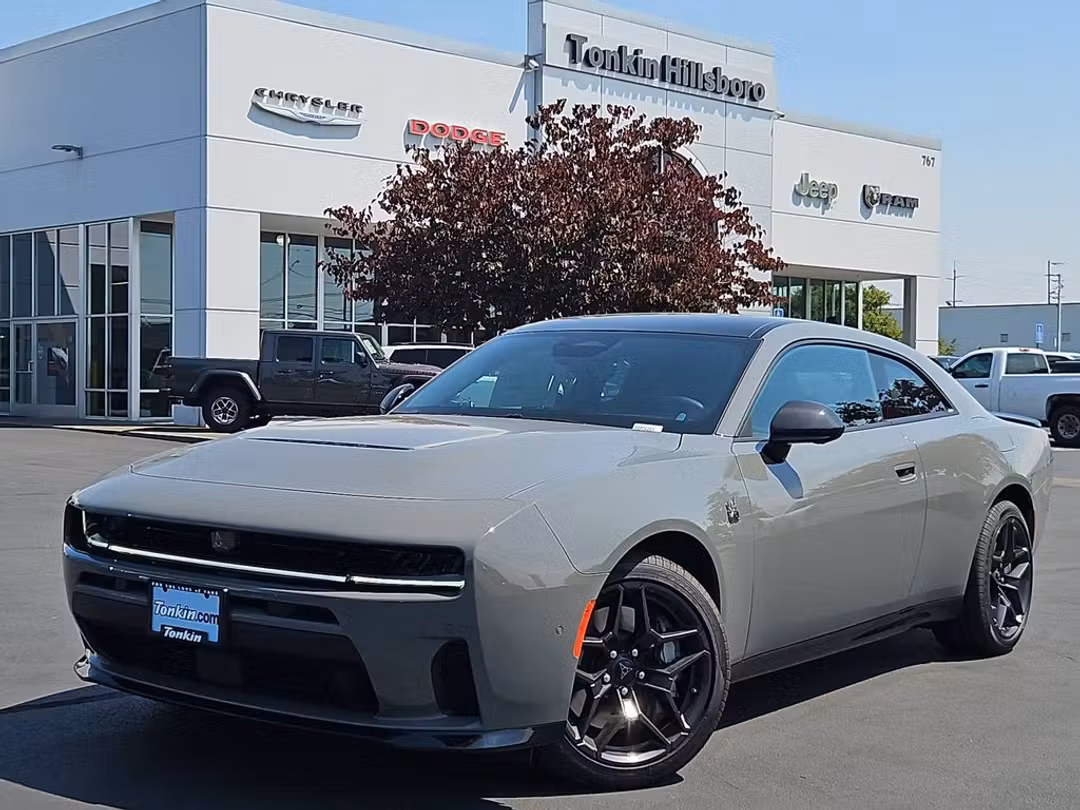 2026 Dodge Charger Scat Pack Plus - Image 2