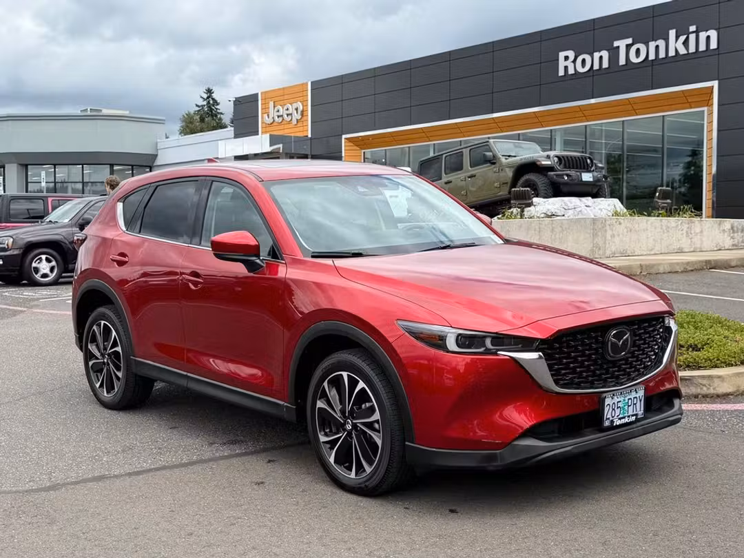 2023 MAZDA CX-5 2.5 S Premium Package - Image 2